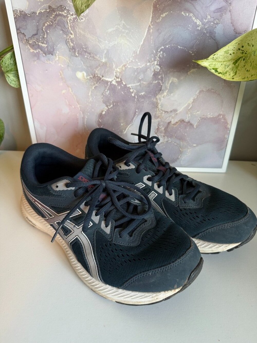 ASICS Gel Running Shoes Size 9 – Navy Blue & White